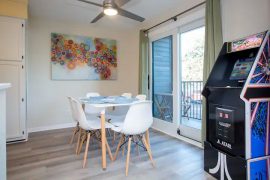 BestLyfe_1st-Floor-80s_019