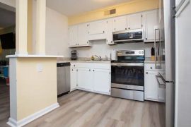 BestLyfe_1st-Floor-80s_021