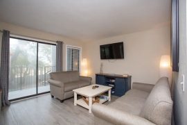 BestLyfe_Lovely-2x2_007