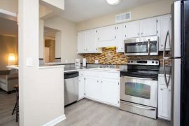 BestLyfe_Lovely-2x2_028